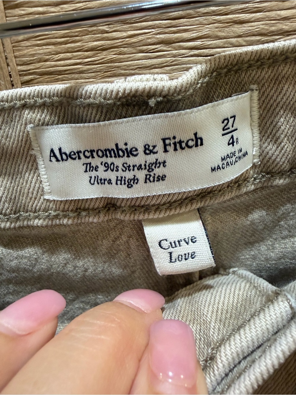 Abercrombie & Fitch Curve Love 90s Straight Ultra High-Rise Jeans Beige 27 - Picture 6 of 9